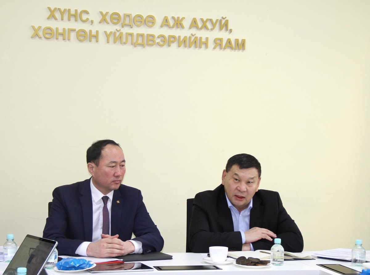 Бүлгийн дарга Ж.Батжаргал ХХААХҮЯ-нд ажиллаж, салбарын хуулийн төслүүдэд мэргэжлийн байгууллагын саналыг тусгахыг чухалчлав